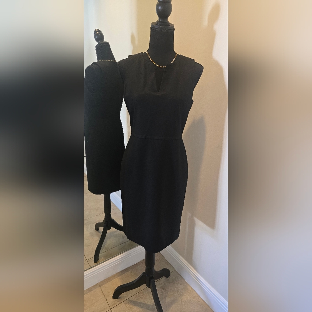 Ann Taylor Elegant Black Sleeveless Midi Dress